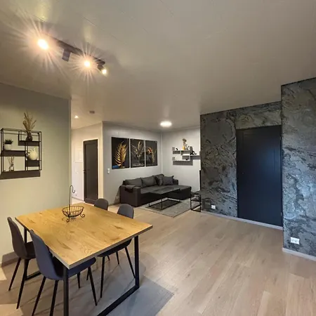 Vikavegen Stryn Apartment Exterior photo