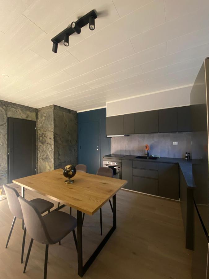 Vikavegen Apartment *